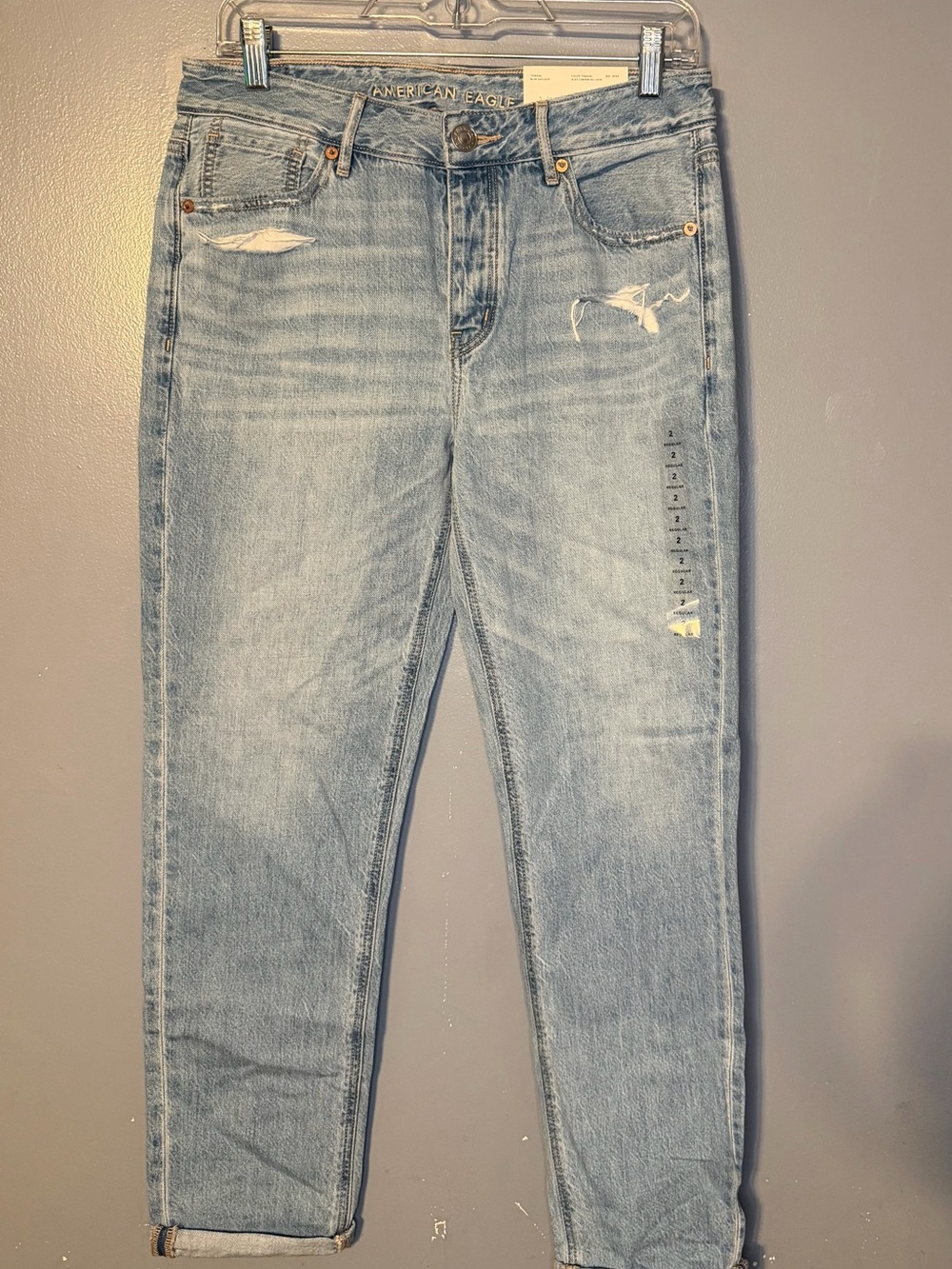 American Eagle Tomgirl Distressed Jeans – Women’s Size 2 Regular / 26W Low Rise